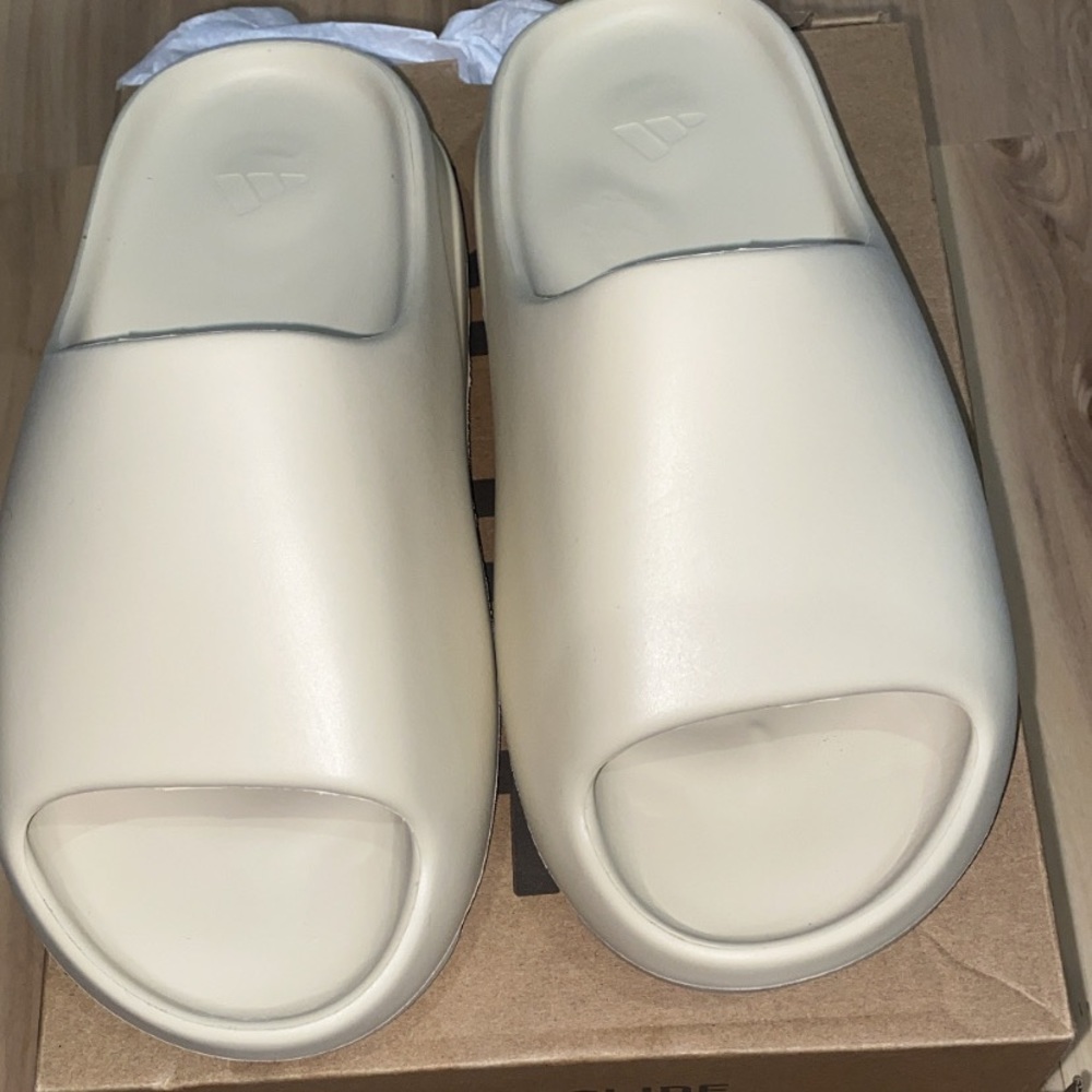 Yeezy Slides